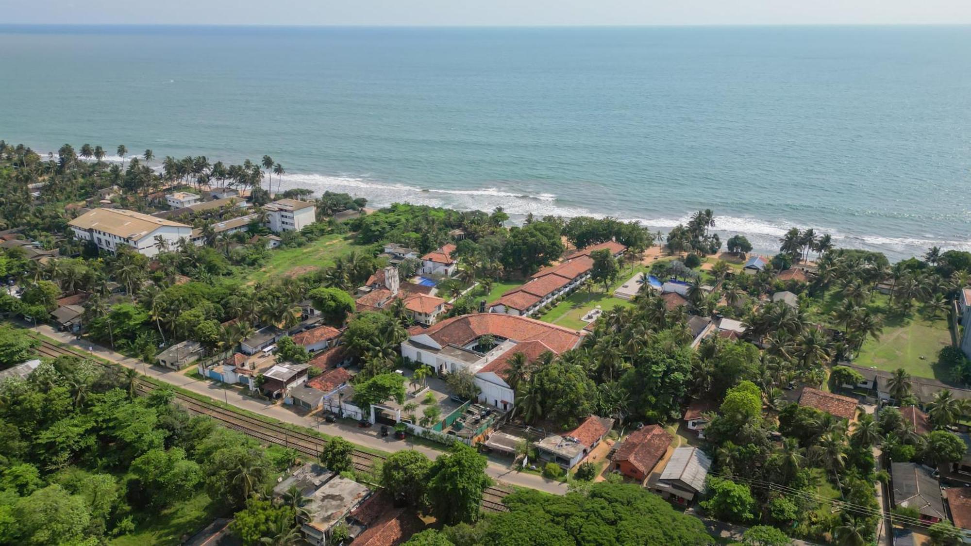 Hibiscus Beach Hotel & Villas Kalutara Dış mekan fotoğraf